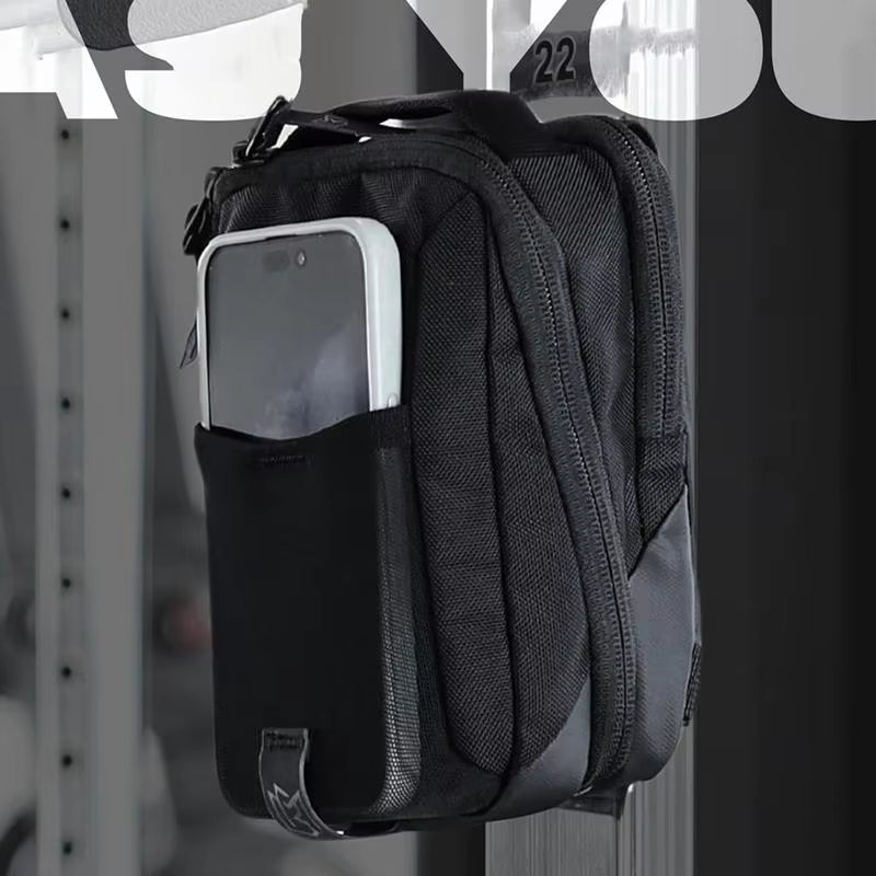Magnetic Portable Gym Water Bottle Bag - Convenient Sling Pouch for Easy Attachment to Metal Surfaces